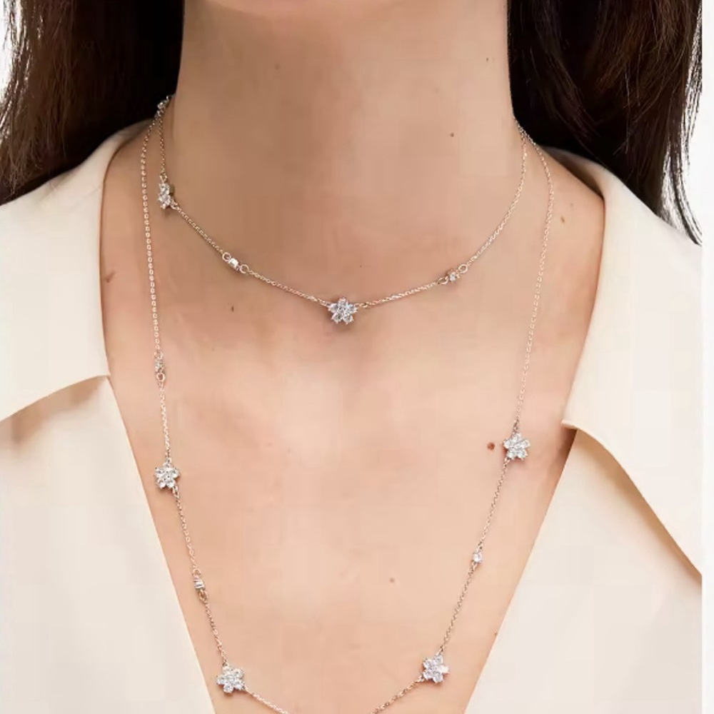 Kate Spade Gardenia Flower Scatter Necklace